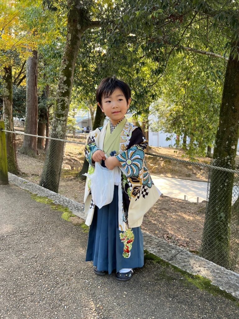 春日大社_奈良県奈良市_七五三お参り・ご祈祷_参道4