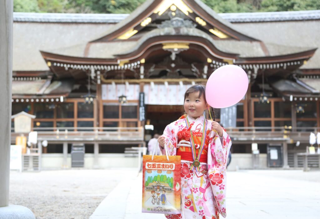 大神神社_奈良県桜井市_七五三_拝殿前1